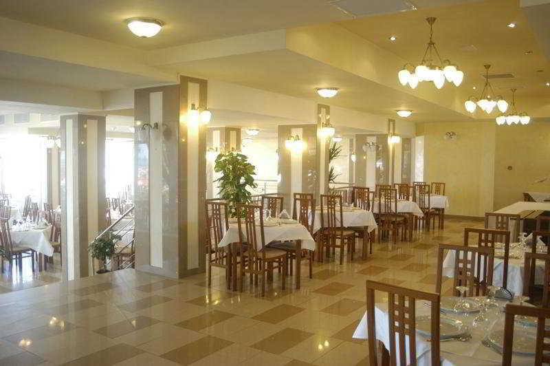 מאמאיה Hotel Comandor מראה חיצוני תמונה